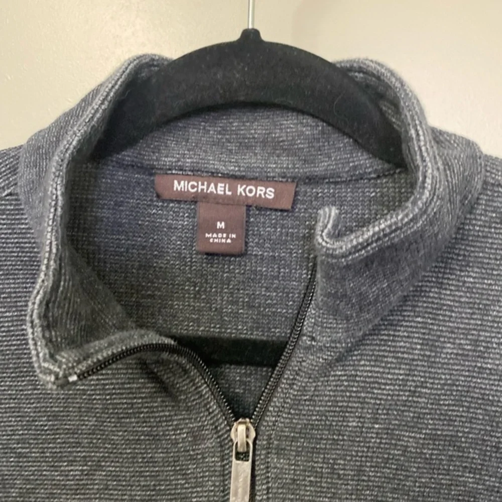 Michael Kors zip up sweater gray with black pockets size medium